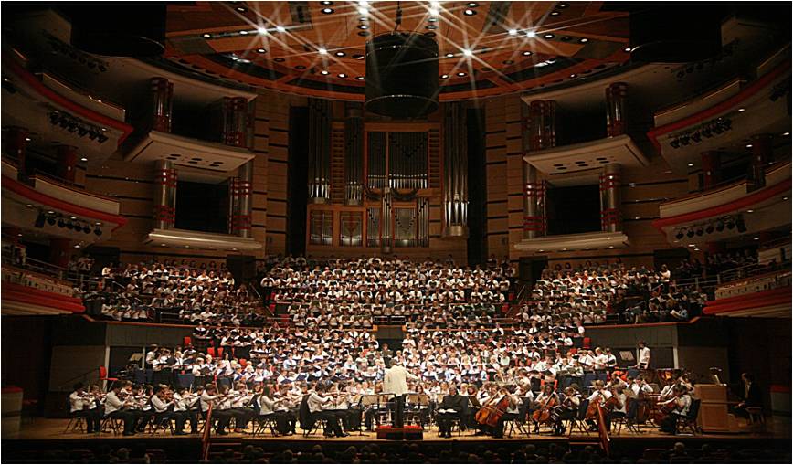 New Year’s Concert: London Philharmonic Orchestra with Vassily Sinaisky